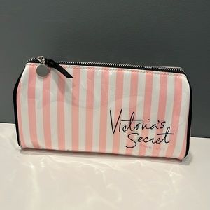 Victoria’s Secret makeup bag